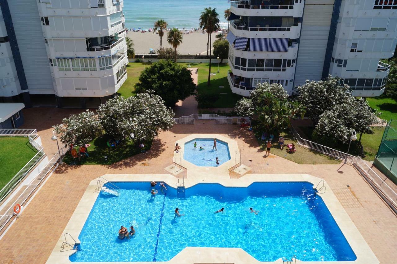 Residencia Pez Espada Torremolinos Exterior foto